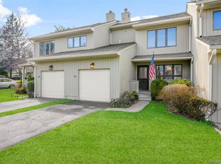 16 Tulip Tree Lane, Mamaroneck, NY