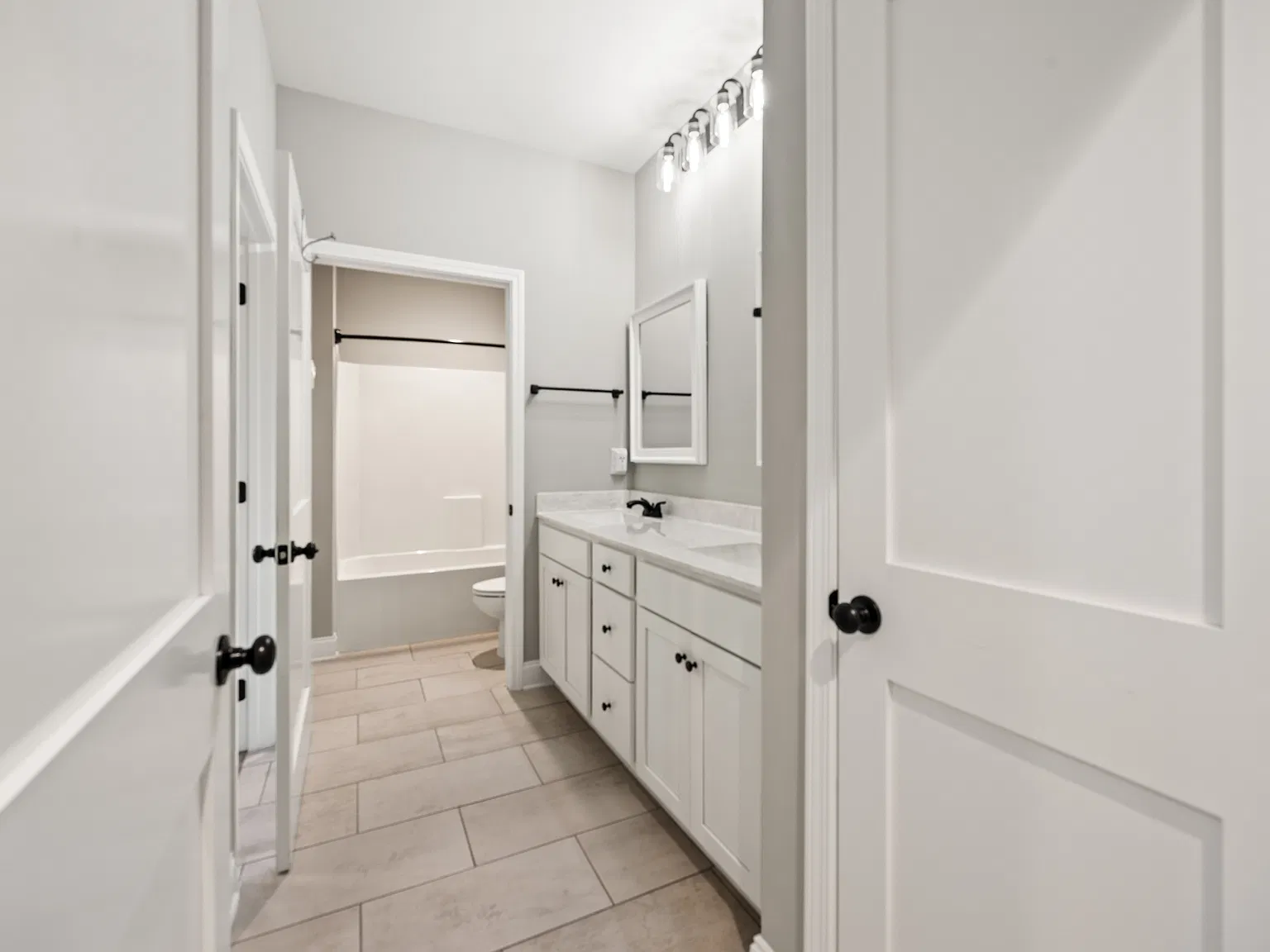 2139 Nina Street - 1 — Photo 4