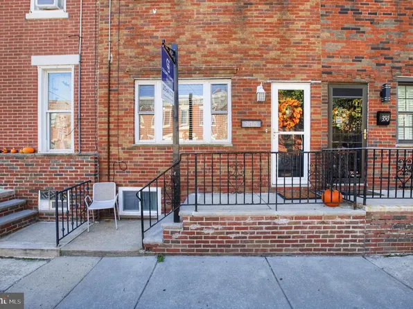 348 Jackson St, Philadelphia, PA 19148