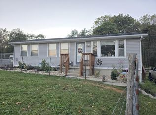 1520 Little Catawba Creek Rd, Troutville, VA