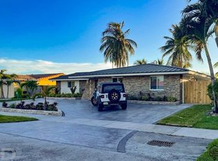 2100 SW 100th Ave #1, Miami, FL 33165