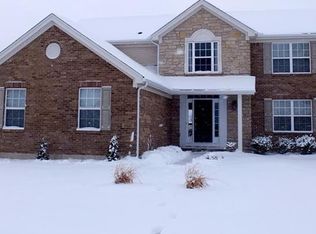 9320 Remington Hill Rd, Centerville, OH 45458