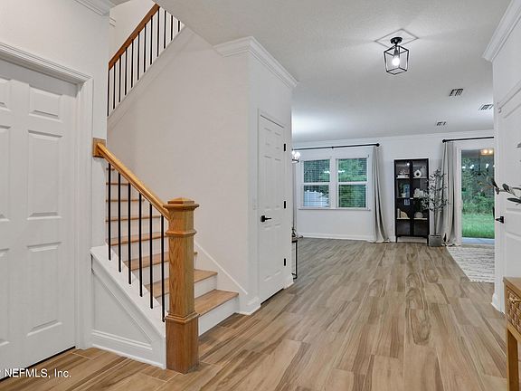 5th image of 7801 Sunnydale Ln