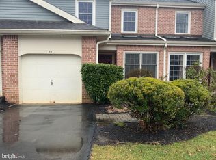 22 Windsor Cir, Chesterbrook, PA 19087