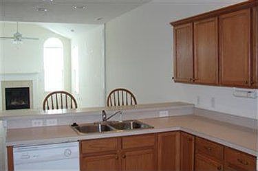 4th image of 5290 Redford Dr