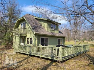 869 Golf Cottage Dr, Lewiston, MI 49756