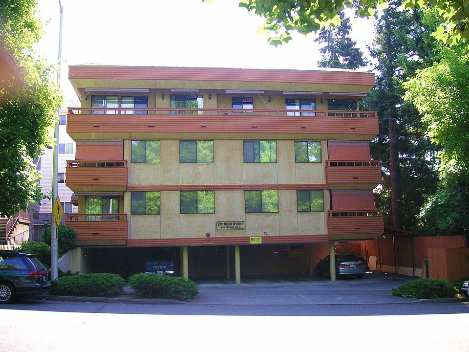 1st image of 10616 Meridian Ave N APT 102