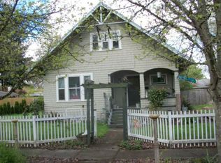 515 S School St, Newberg, OR 97132