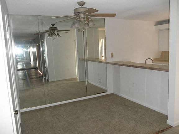 5th image of 4220 42nd Way