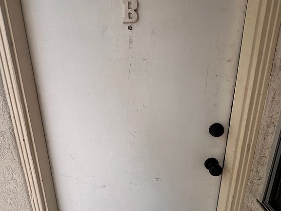 2nd image of 2033 San Jose Ave