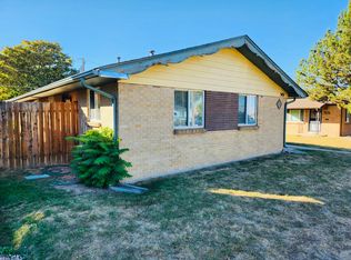 3431 Bellaire St, Denver, CO 80207