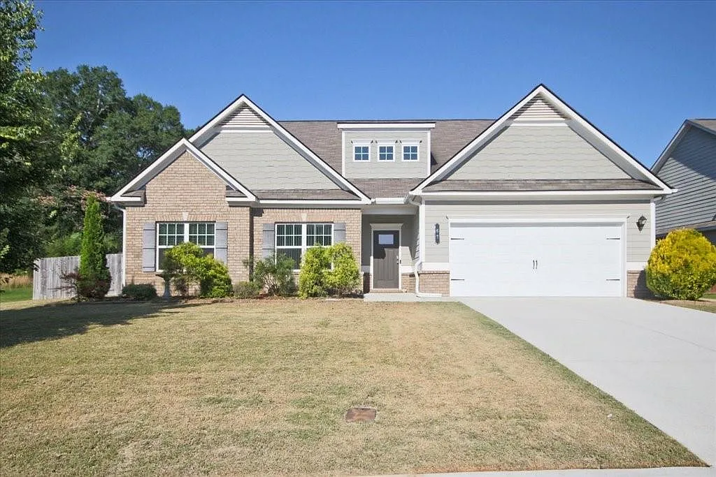 4 bed, 3.5 bath, 2412 sqft, $3,800 — Photo 1