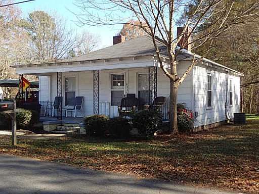3rd image of 4336 Toccoa Dr NW