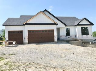 1604 Sugar Creek Dr, Festus, MO 63028