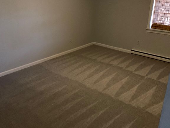 5th image of 228 Monticello Ave #10