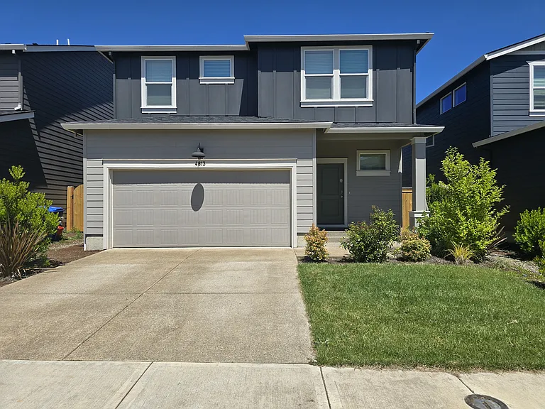 4813 Milo Ave NE — Photo 1