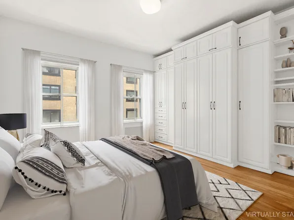 57 West 58th Street image 2 of 4