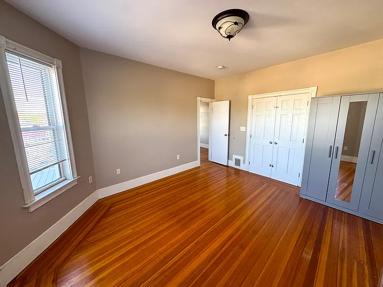 258 Broadway #3 — Photo 11