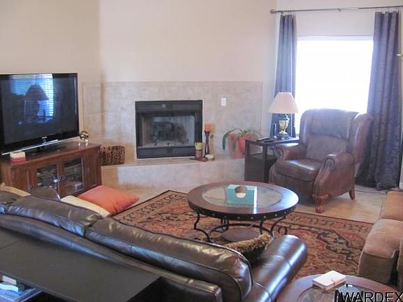 2nd image of 2468 Wildflower St