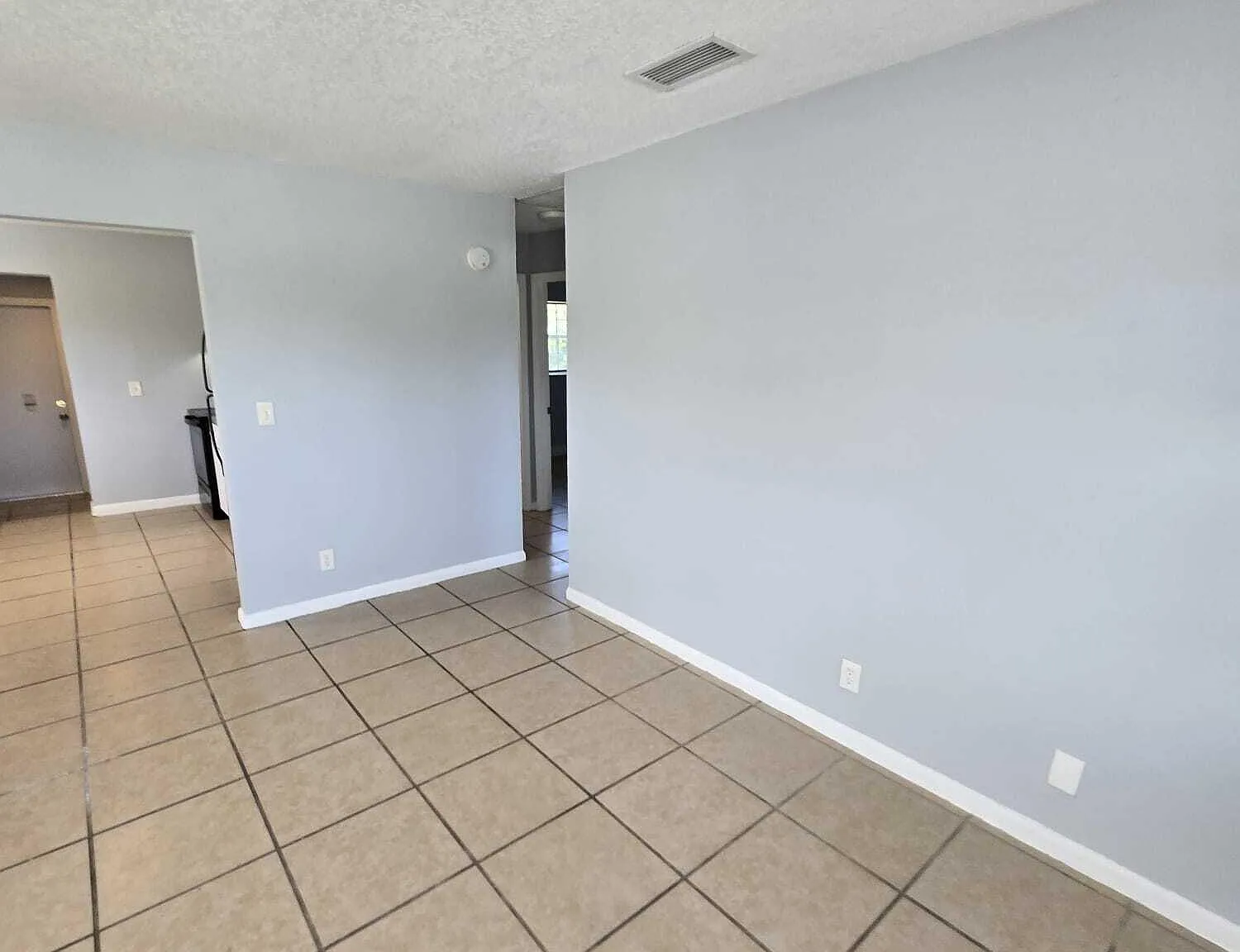 2 bed, 1.0 bath, 1000 sqft, $1,900 — Photo 4