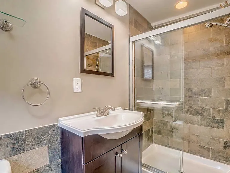 1739 E Lombard St — Photo 8