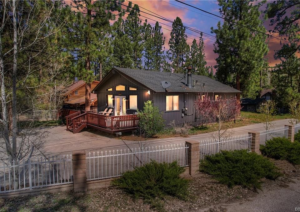 1st image of 42462 Tioga Dr