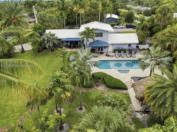 3721 NE 15th Ave, Oakland Park, FL 33334