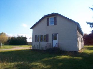 8324 Section Line Rd, Harbor Beach, MI 48441