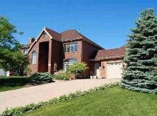 3049 Bosshard Dr, Fitchburg, WI 53711