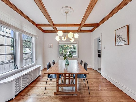 5th image of 211 S Taylor Ave