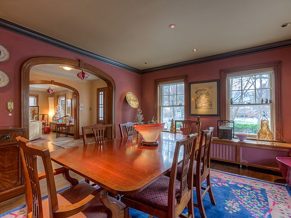 Sunlight Dining Room