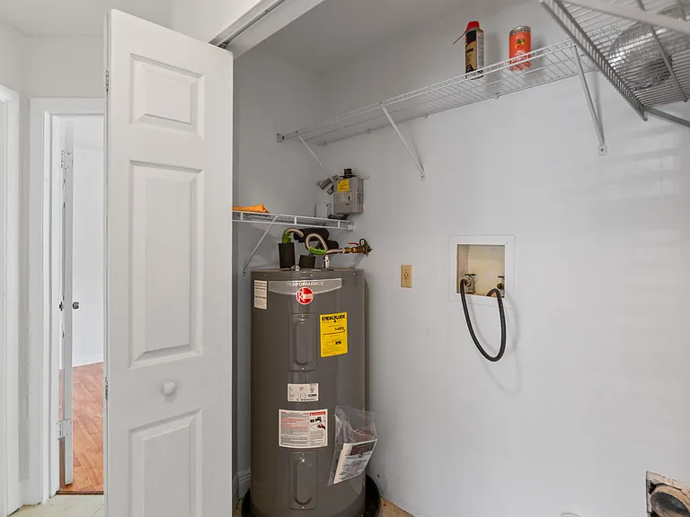 13945 Langley Pl — Photo 16