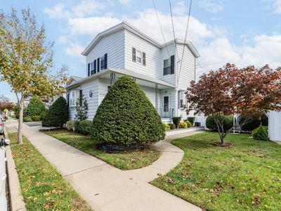 411 7th St, Carlstadt, NJ, 07072