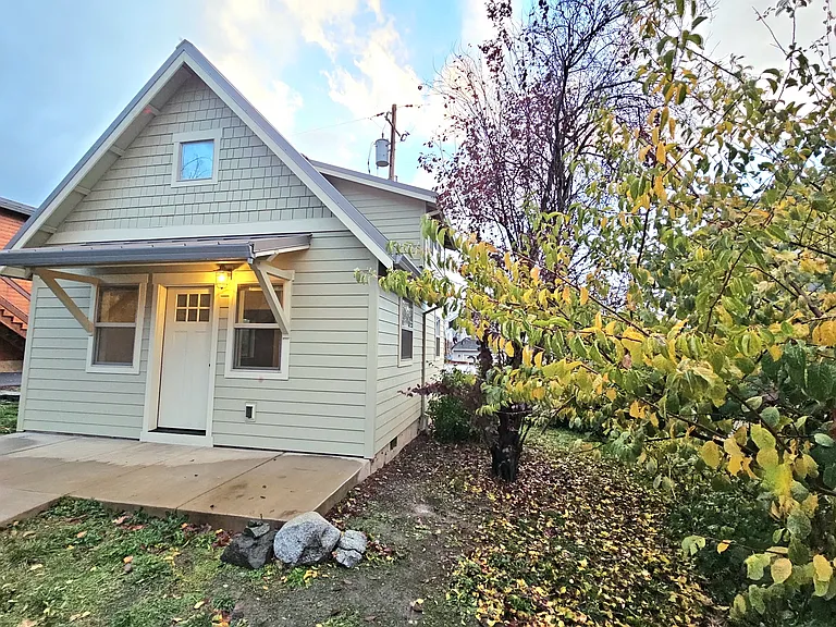 1388B Talent Ave — Photo 1