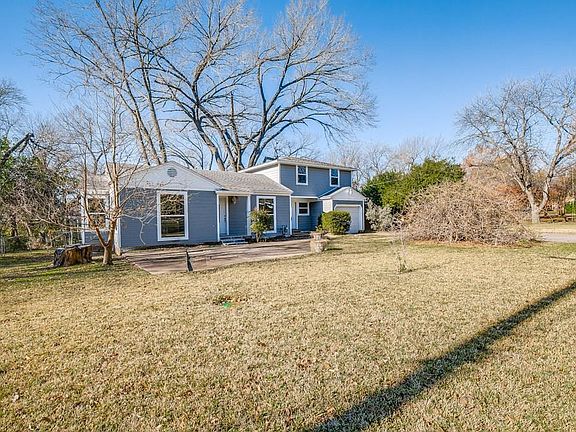 2nd image of 706 Oak Dr