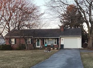 13027 Salem Ave, Hagerstown, MD 21740