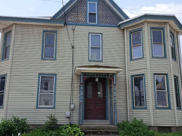 301 S 4th St, Sunbury, PA 17801