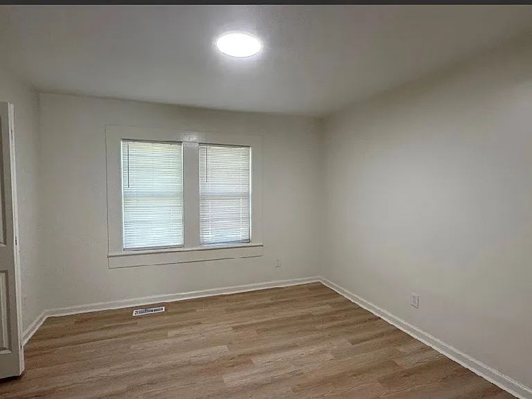 621 Odum Rd — Photo 5