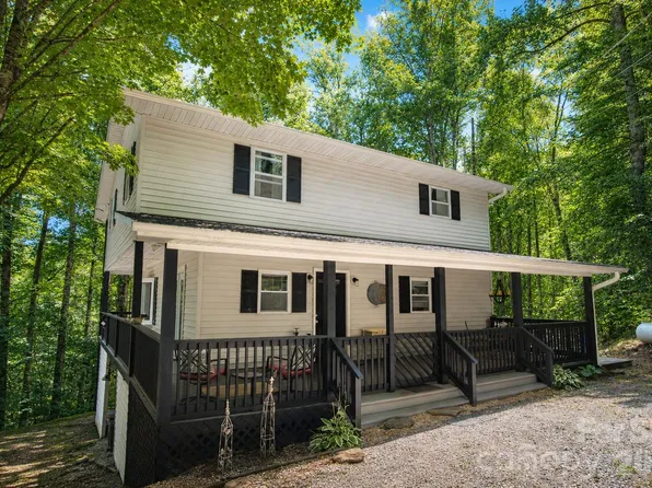 47 Caribou Ln, Burnsville, NC 28714