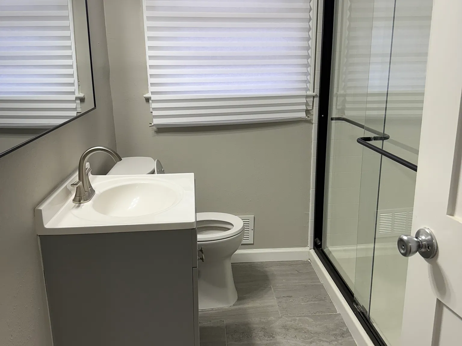 3 bed, 1218 sqft, $1,700 — Photo 1