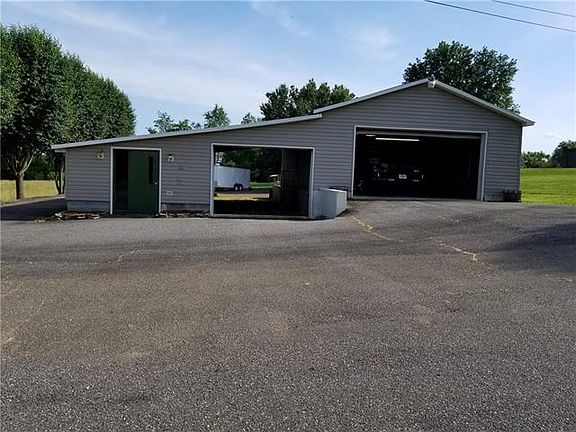 4th image of 1641 Paint Horse Ln