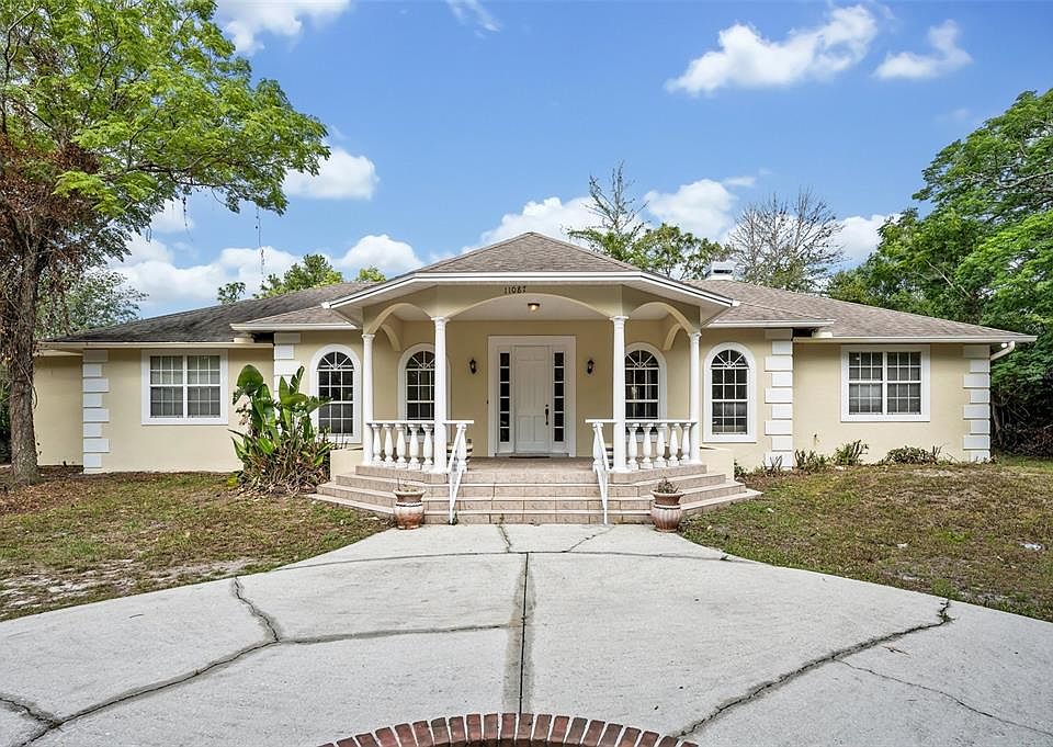 1st image of 11087 University Blvd