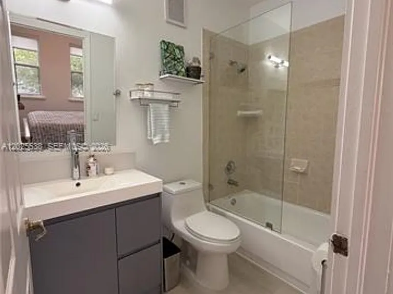 5420 NW 107th Ave #303 — Photo 15