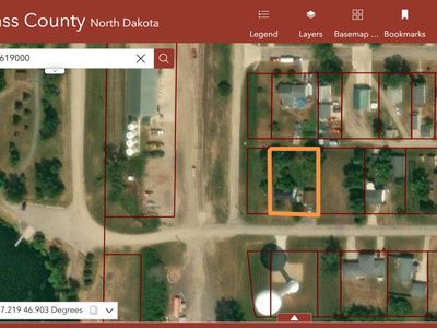 112 2nd St N, Casselton, ND, 58012