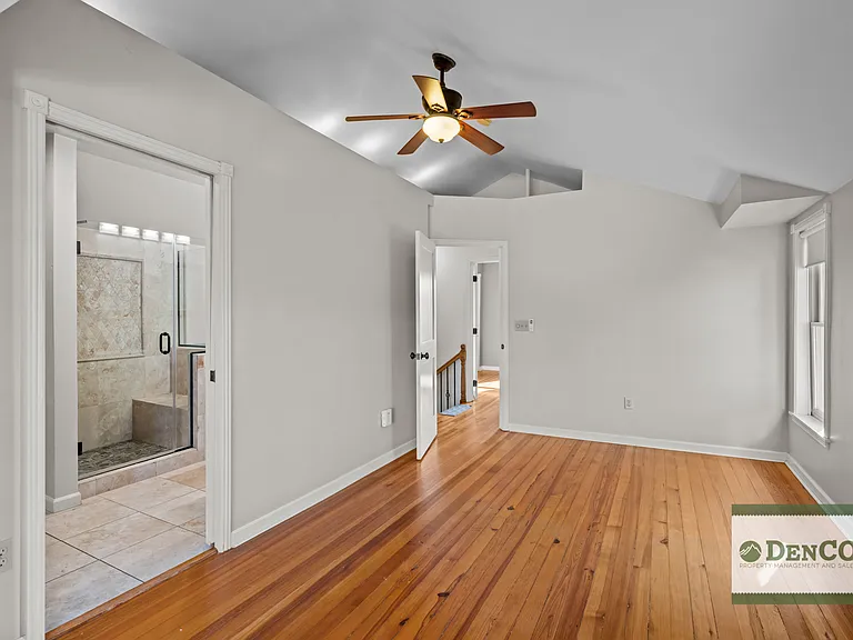 649 S Lincoln St — Photo 11
