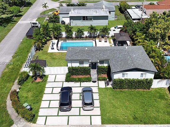 2nd image of 2401 SW 83rd Ave