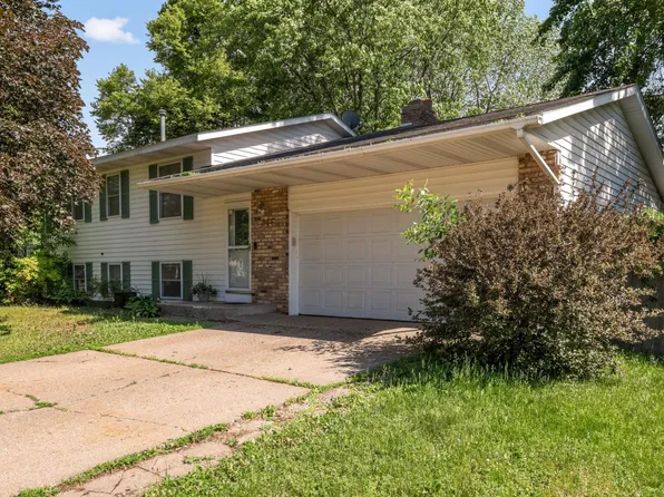 846 Jonathan Dr, Apple Valley, MN 55124