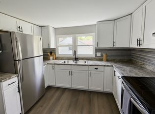 15138 Woodlawn Ave, Dolton, IL 60419