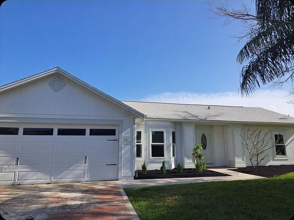 1st image of 1032 SW Mataro Avenue