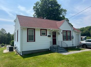 323 Harland Rd, Norwich, CT 06360